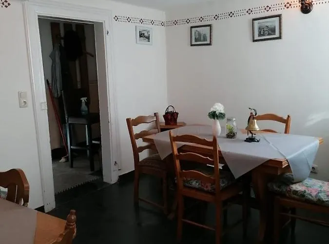 Enscher Stuebchen Katharina Ensch